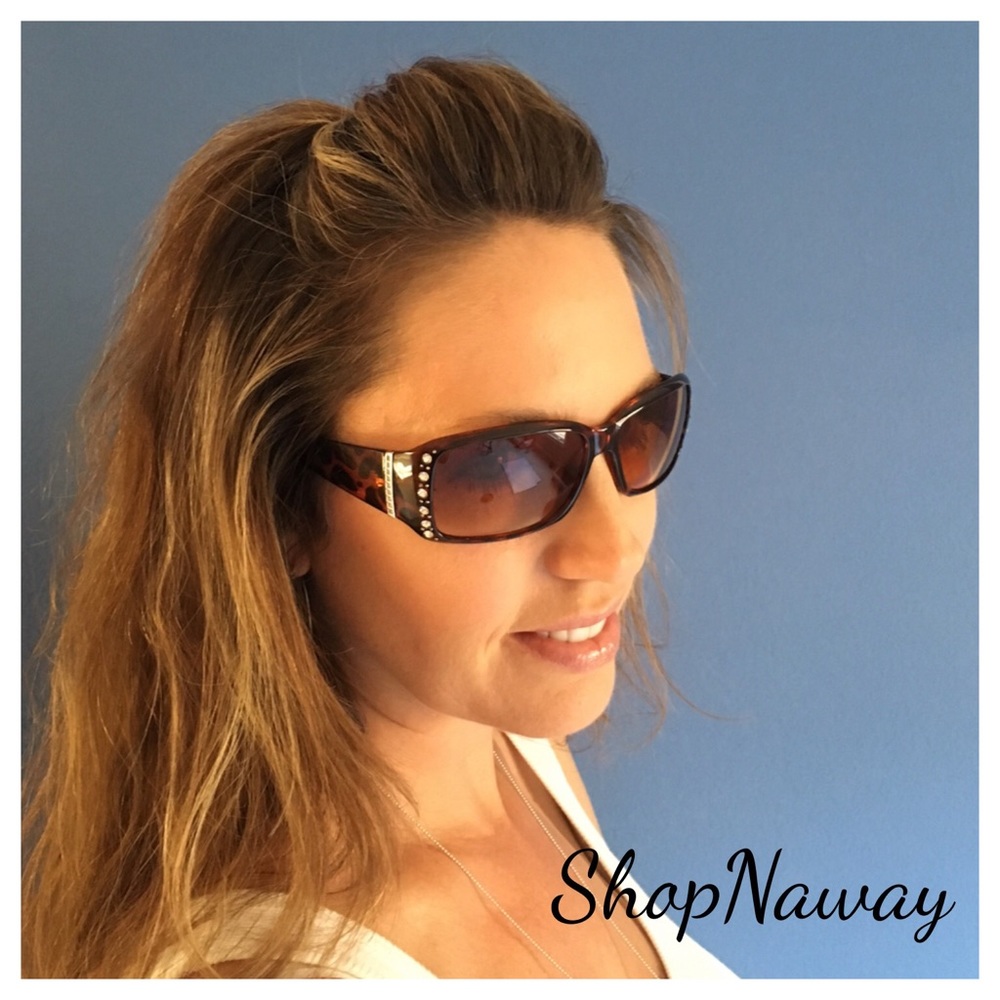 🆕 Animal Print Sunglasses